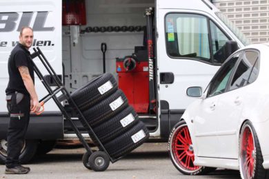 Mobiler Reifenwechsel Service für Auto und Motorrad